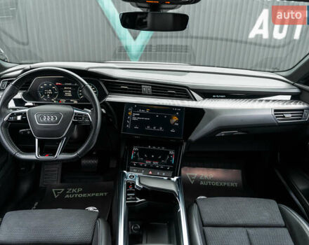 Білий Ауді E-Tron, об'ємом двигуна 0 л та пробігом 57 тис. км за 50555 $, фото 20 на Automoto.ua