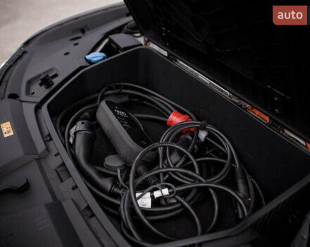 Белый Ауди E-Tron, объемом двигателя 0 л и пробегом 94 тыс. км за 38999 $, фото 49 на Automoto.ua