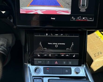 Белый Ауди E-Tron, объемом двигателя 0 л и пробегом 16 тыс. км за 44000 $, фото 31 на Automoto.ua