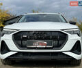 Белый Ауди E-Tron, объемом двигателя 0 л и пробегом 41 тыс. км за 42727 $, фото 1 на Automoto.ua