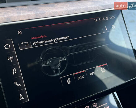 Белый Ауди E-Tron, объемом двигателя 0 л и пробегом 41 тыс. км за 42727 $, фото 70 на Automoto.ua