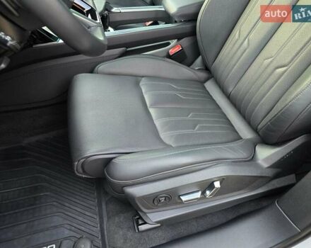 Белый Ауди E-Tron, объемом двигателя 0 л и пробегом 26 тыс. км за 48778 $, фото 27 на Automoto.ua