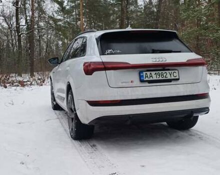 Белый Ауди E-Tron, объемом двигателя 0 л и пробегом 19 тыс. км за 49999 $, фото 28 на Automoto.ua