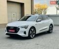 Белый Ауди E-Tron, объемом двигателя 0 л и пробегом 150 тыс. км за 33500 $, фото 1 на Automoto.ua