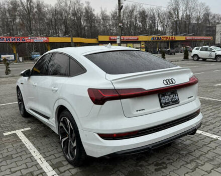 Белый Ауди E-Tron, объемом двигателя 0 л и пробегом 31 тыс. км за 38400 $, фото 14 на Automoto.ua
