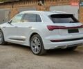 Белый Ауди E-Tron, объемом двигателя 0 л и пробегом 26 тыс. км за 48778 $, фото 93 на Automoto.ua