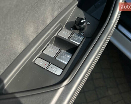 Белый Ауди E-Tron, объемом двигателя 0 л и пробегом 33 тыс. км за 42990 $, фото 23 на Automoto.ua