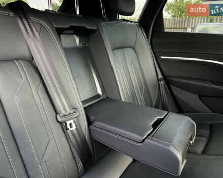 Белый Ауди E-Tron, объемом двигателя 0 л и пробегом 23 тыс. км за 44483 $, фото 38 на Automoto.ua