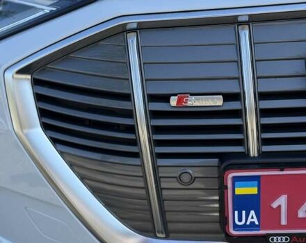 Белый Ауди E-Tron, объемом двигателя 0 л и пробегом 16 тыс. км за 44000 $, фото 13 на Automoto.ua