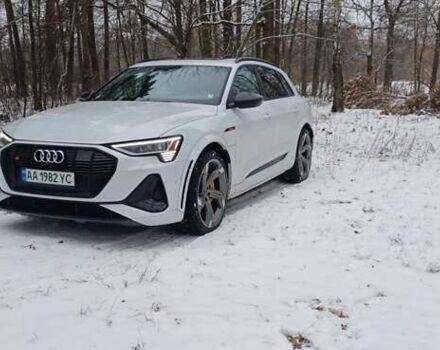 Белый Ауди E-Tron, объемом двигателя 0 л и пробегом 19 тыс. км за 49999 $, фото 6 на Automoto.ua