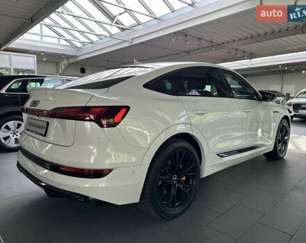 Белый Ауди E-Tron, объемом двигателя 0 л и пробегом 41 тыс. км за 47000 $, фото 18 на Automoto.ua