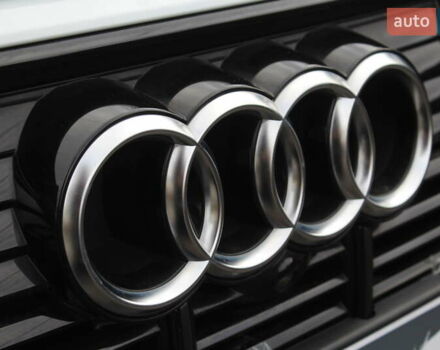 Білий Ауді E-Tron, об'ємом двигуна 0 л та пробігом 11 тис. км за 49700 $, фото 18 на Automoto.ua