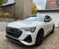 Белый Ауди E-Tron, объемом двигателя 0 л и пробегом 41 тыс. км за 47000 $, фото 1 на Automoto.ua