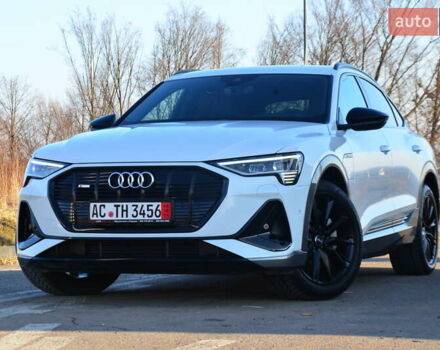 Белый Ауди E-Tron, объемом двигателя 0 л и пробегом 63 тыс. км за 41450 $, фото 13 на Automoto.ua