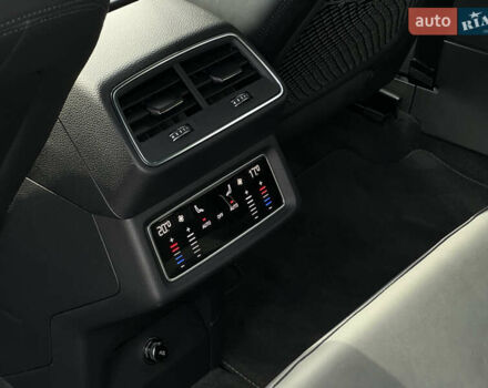 Белый Ауди E-Tron, объемом двигателя 0 л и пробегом 23 тыс. км за 44483 $, фото 30 на Automoto.ua