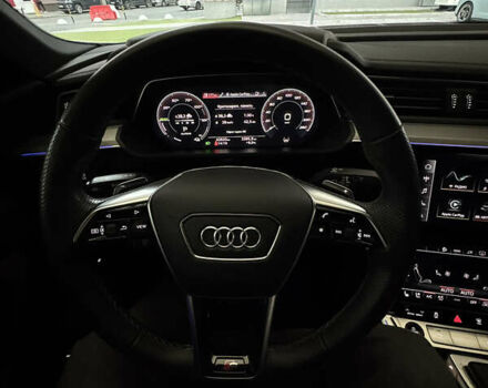 Белый Ауди E-Tron, объемом двигателя 0 л и пробегом 42 тыс. км за 50600 $, фото 16 на Automoto.ua