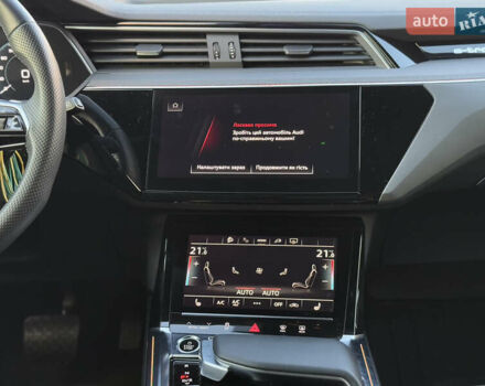 Белый Ауди E-Tron, объемом двигателя 0 л и пробегом 55 тыс. км за 43000 $, фото 12 на Automoto.ua