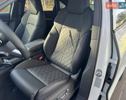 Белый Ауди E-Tron, объемом двигателя 0 л и пробегом 1 тыс. км за 67000 $, фото 9 на Automoto.ua