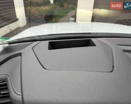 Белый Ауди E-Tron, объемом двигателя 0 л и пробегом 60 тыс. км за 34700 $, фото 65 на Automoto.ua