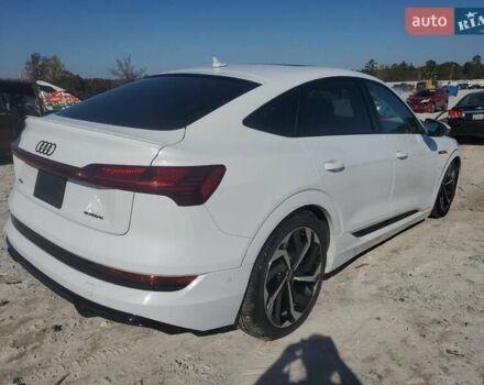 Білий Ауді E-Tron, об'ємом двигуна 0 л та пробігом 51 тис. км за 19100 $, фото 3 на Automoto.ua