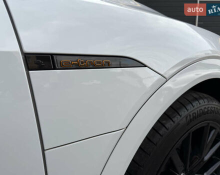 Белый Ауди E-Tron, объемом двигателя 0 л и пробегом 40 тыс. км за 46500 $, фото 10 на Automoto.ua