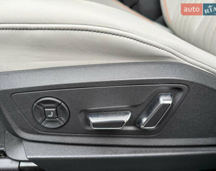 Белый Ауди E-Tron, объемом двигателя 0 л и пробегом 60 тыс. км за 34700 $, фото 34 на Automoto.ua