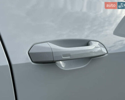 Белый Ауди E-Tron, объемом двигателя 0 л и пробегом 41 тыс. км за 42727 $, фото 25 на Automoto.ua