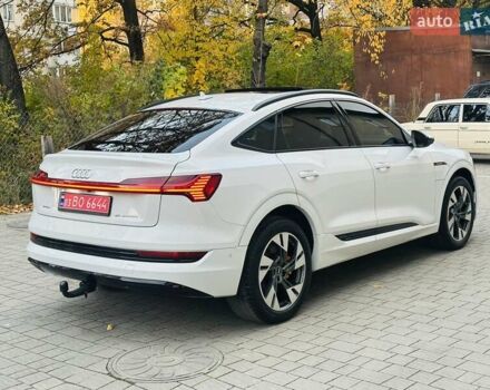Белый Ауди E-Tron, объемом двигателя 0 л и пробегом 150 тыс. км за 33500 $, фото 8 на Automoto.ua