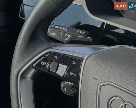Белый Ауди E-Tron, объемом двигателя 0 л и пробегом 41 тыс. км за 42727 $, фото 56 на Automoto.ua