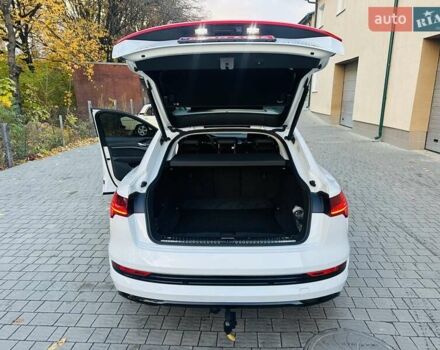 Белый Ауди E-Tron, объемом двигателя 0 л и пробегом 150 тыс. км за 33500 $, фото 39 на Automoto.ua