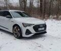 Белый Ауди E-Tron, объемом двигателя 0 л и пробегом 19 тыс. км за 49999 $, фото 11 на Automoto.ua