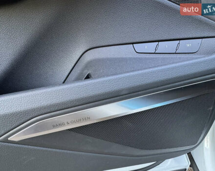 Белый Ауди E-Tron, объемом двигателя 0 л и пробегом 1 тыс. км за 67000 $, фото 17 на Automoto.ua