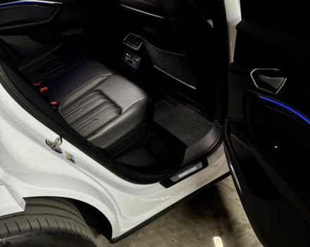 Белый Ауди E-Tron, объемом двигателя 0 л и пробегом 36 тыс. км за 52000 $, фото 13 на Automoto.ua