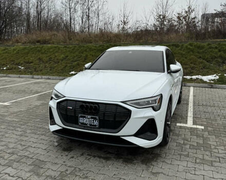 Белый Ауди E-Tron, объемом двигателя 0 л и пробегом 31 тыс. км за 38400 $, фото 21 на Automoto.ua