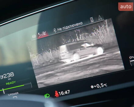 Белый Ауди E-Tron, объемом двигателя 0 л и пробегом 63 тыс. км за 41450 $, фото 69 на Automoto.ua