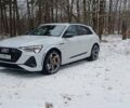 Белый Ауди E-Tron, объемом двигателя 0 л и пробегом 19 тыс. км за 49999 $, фото 8 на Automoto.ua