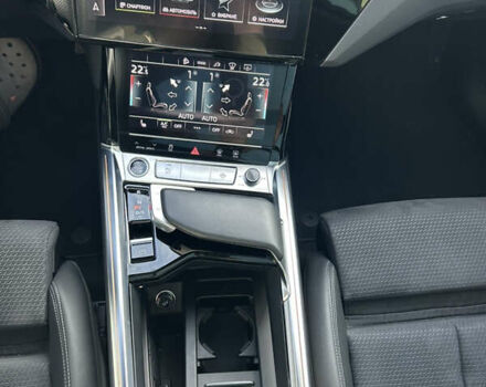 Белый Ауди E-Tron, объемом двигателя 0 л и пробегом 59 тыс. км за 44999 $, фото 30 на Automoto.ua