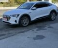 Белый Ауди E-Tron, объемом двигателя 0 л и пробегом 16 тыс. км за 44000 $, фото 8 на Automoto.ua