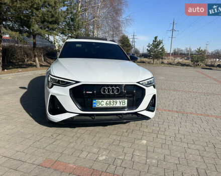 Белый Ауди E-Tron, объемом двигателя 0 л и пробегом 59 тыс. км за 44999 $, фото 4 на Automoto.ua