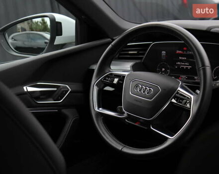 Білий Ауді E-Tron, об'ємом двигуна 0 л та пробігом 11 тис. км за 49700 $, фото 17 на Automoto.ua