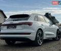 Белый Ауди E-Tron, объемом двигателя 0 л и пробегом 41 тыс. км за 42727 $, фото 7 на Automoto.ua