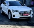 Білий Ауді E-Tron, об'ємом двигуна 0 л та пробігом 16 тис. км за 44000 $, фото 1 на Automoto.ua