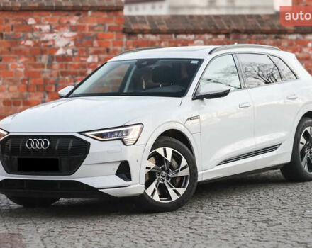 Белый Ауди E-Tron, объемом двигателя 0 л и пробегом 41 тыс. км за 28500 $, фото 1 на Automoto.ua