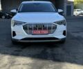 Белый Ауди E-Tron, объемом двигателя 0 л и пробегом 16 тыс. км за 44000 $, фото 1 на Automoto.ua