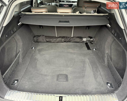 Белый Ауди E-Tron, объемом двигателя 0 л и пробегом 60 тыс. км за 34700 $, фото 42 на Automoto.ua