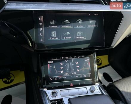 Белый Ауди E-Tron, объемом двигателя 0 л и пробегом 33 тыс. км за 42990 $, фото 32 на Automoto.ua