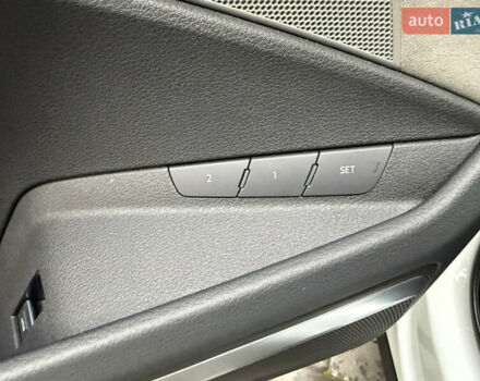 Белый Ауди E-Tron, объемом двигателя 0 л и пробегом 60 тыс. км за 34700 $, фото 30 на Automoto.ua