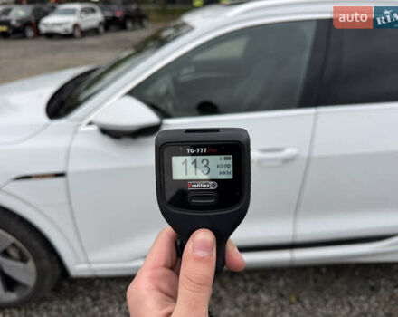 Белый Ауди E-Tron, объемом двигателя 0 л и пробегом 20 тыс. км за 51500 $, фото 39 на Automoto.ua