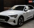 Белый Ауди E-Tron, объемом двигателя 0 л и пробегом 82 тыс. км за 33800 $, фото 1 на Automoto.ua