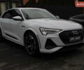 Білий Ауді E-Tron, об'ємом двигуна 0 л та пробігом 11 тис. км за 49700 $, фото 2 на Automoto.ua